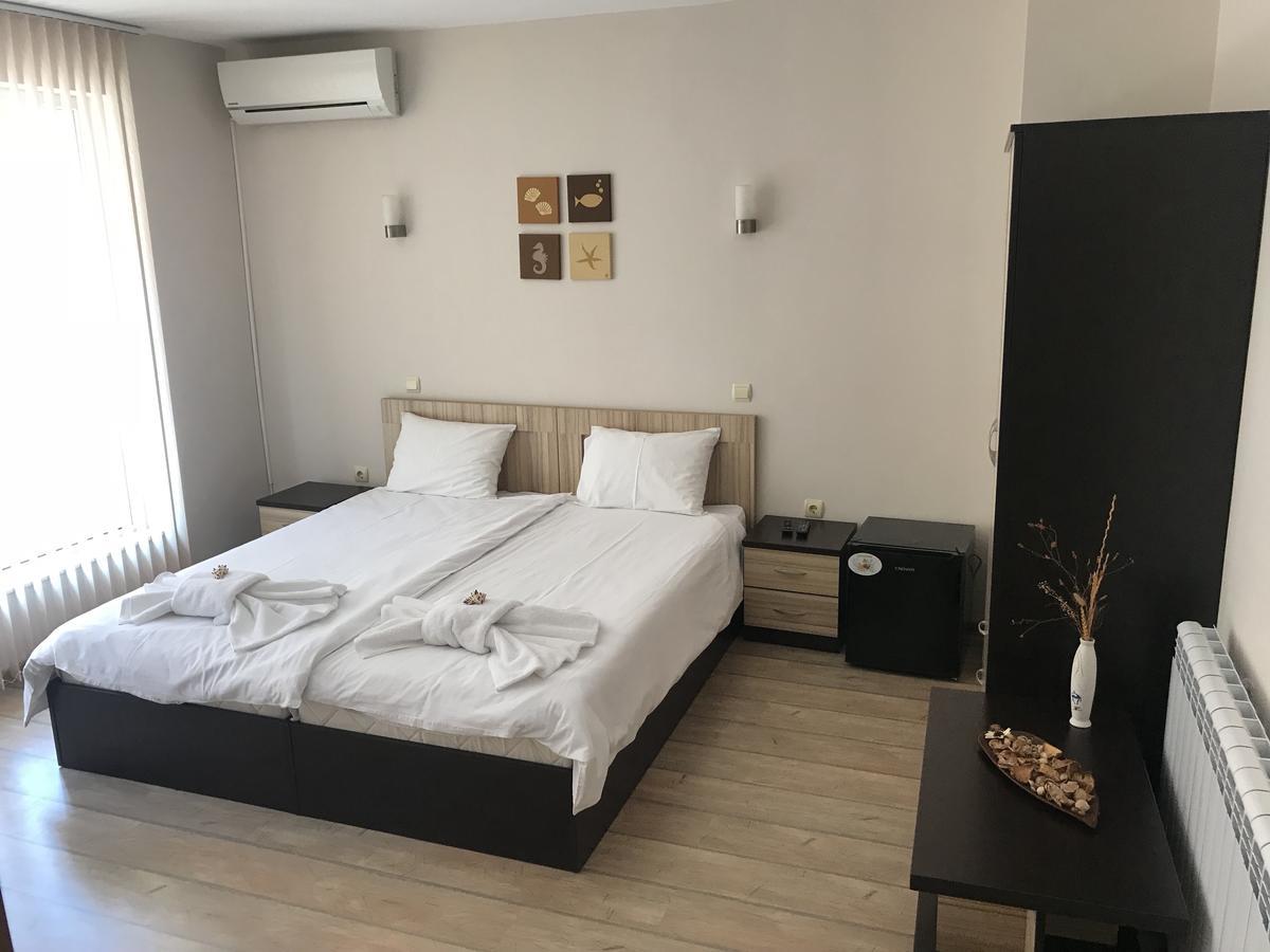 Jane Guest House Несебир Екстер'єр фото